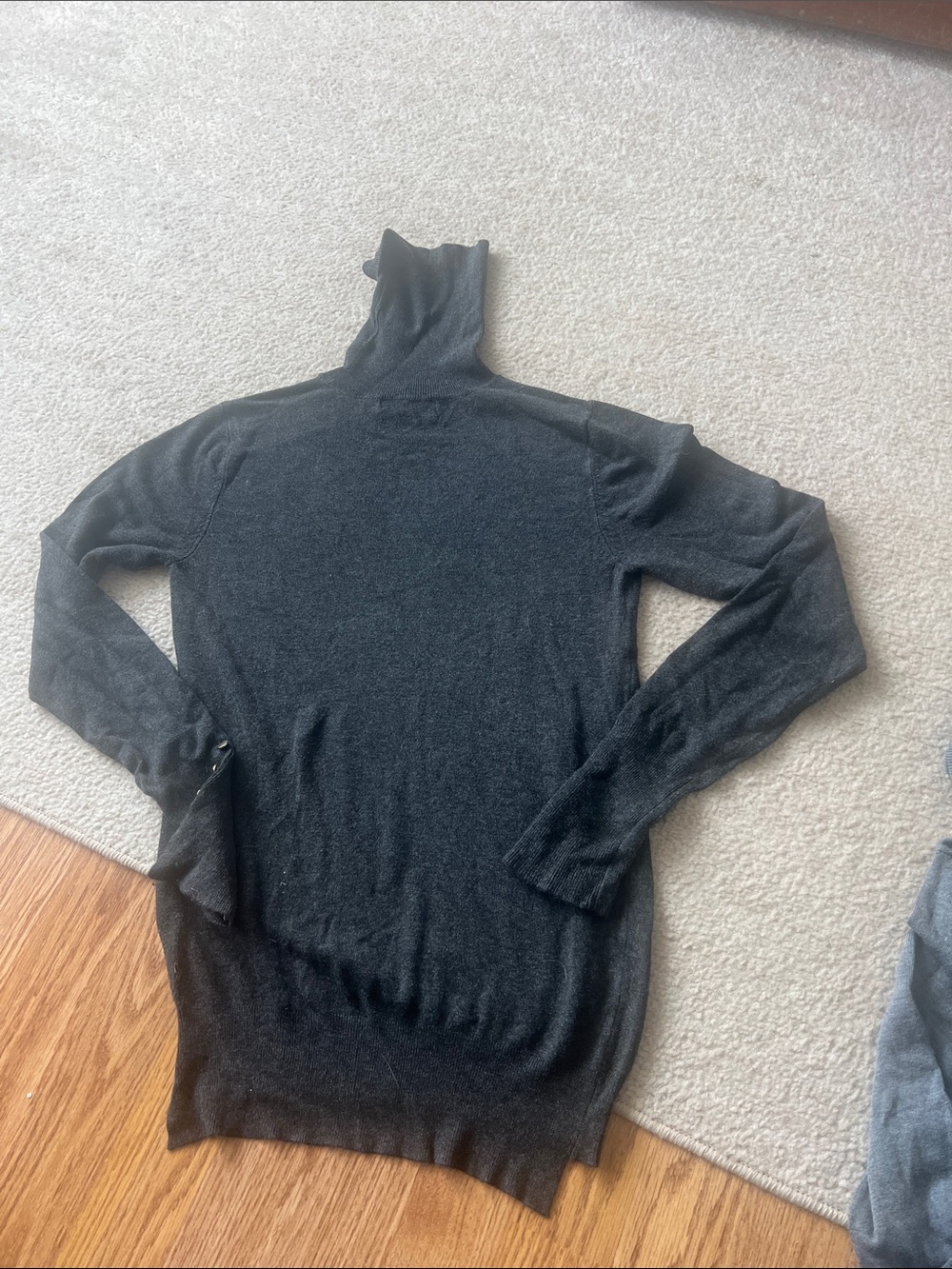 Zara Grey Turtleneck Sweater - Classic Comfort